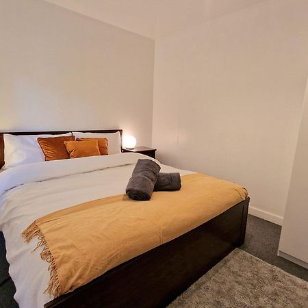 Millmead Apartment In Central Guildford With Parking Εξωτερικό φωτογραφία